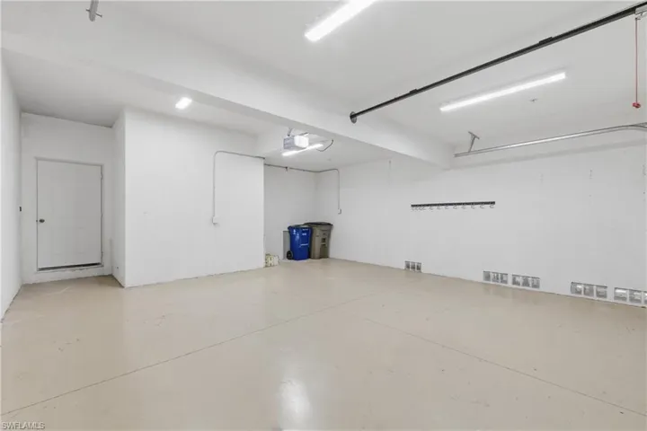 Finally space to put all your stuff + park Vehicles