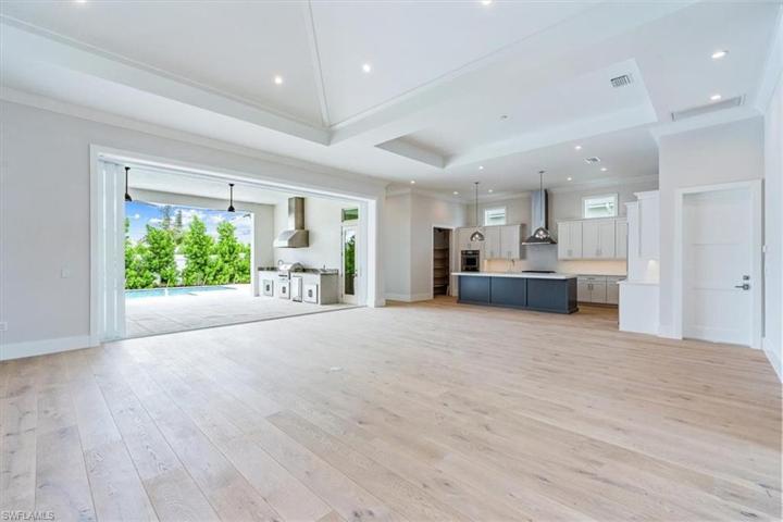 Great Room & Kitchen