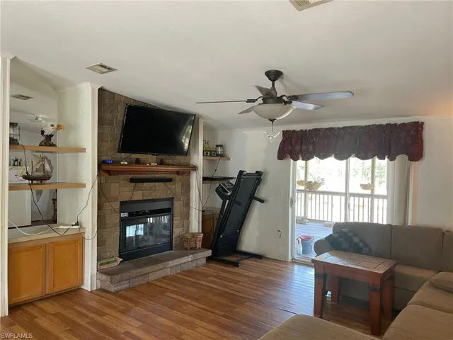 13020  Mullins  LN, Fort Myers, FL 33913