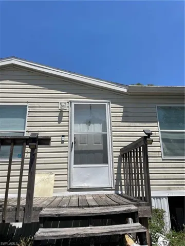 13020  Mullins  LN, Fort Myers, FL 33913