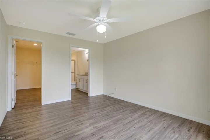 Principal bedroom with ensuite bathroom