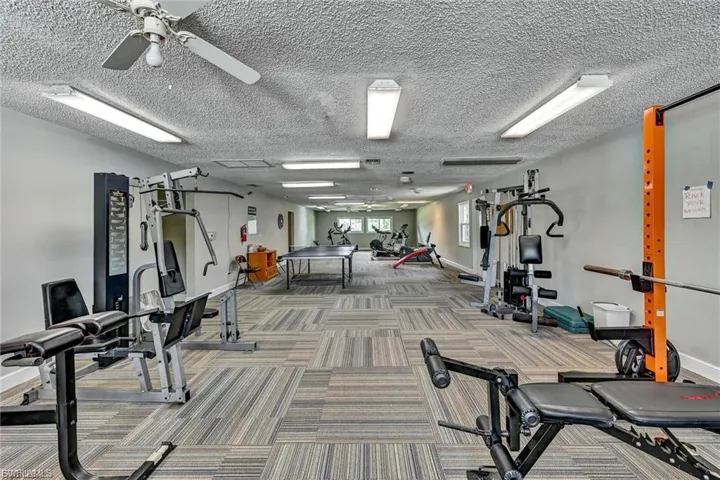 4272 Island Cir B, Fort Myers, Florida 33919