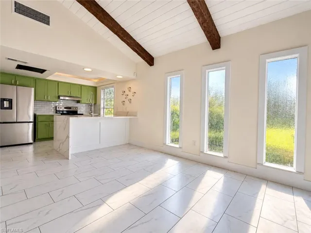 4272 Island Cir B, Fort Myers, Florida 33919