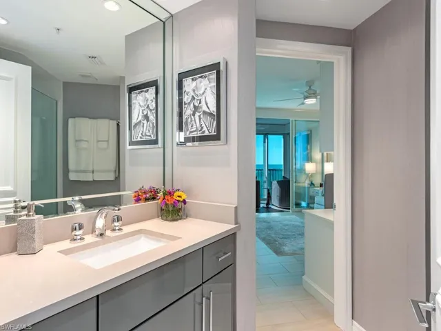 Den/Bedroom 3 with Full Ensuite Bath
