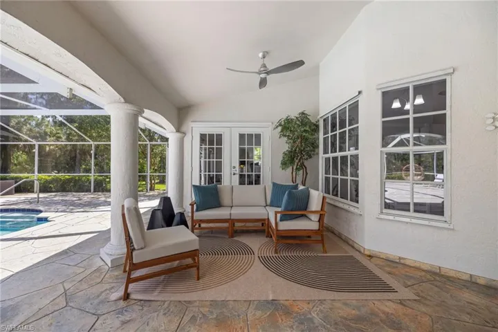 2481 22nd Ave Ne, Naples, Florida 34120
