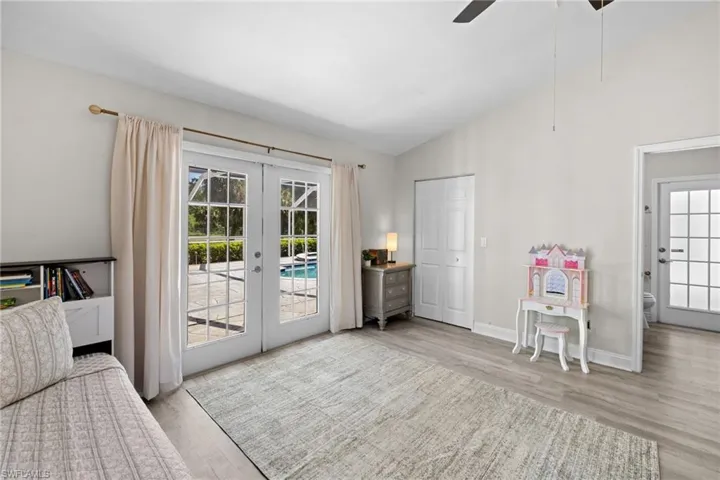 2481 22nd Ave Ne, Naples, Florida 34120