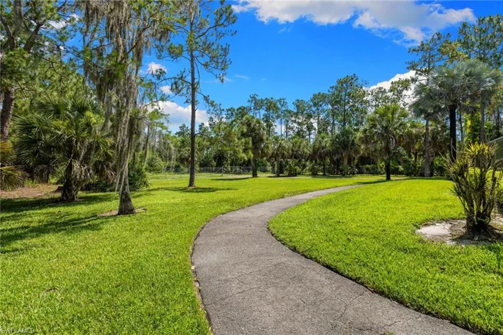2481 22nd Ave Ne, Naples, Florida 34120