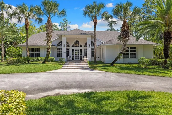 2481 22nd Ave Ne, Naples, Florida 34120