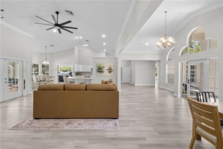 2481 22nd Ave Ne, Naples, Florida 34120