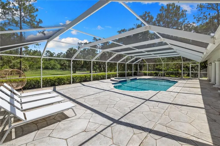 2481 22nd Ave Ne, Naples, Florida 34120