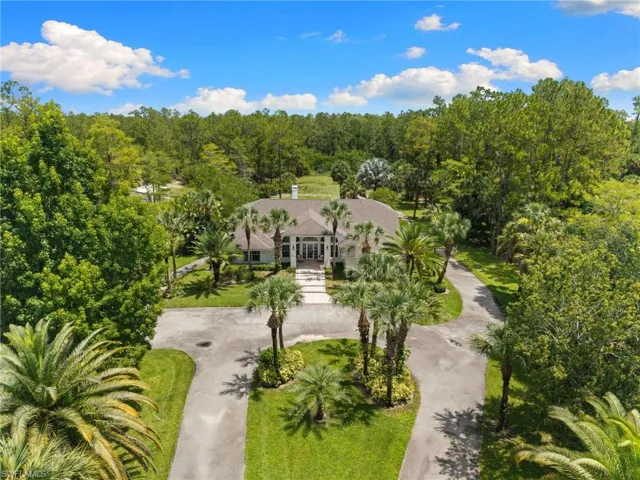 2481 22nd Ave Ne, Naples, Florida 34120