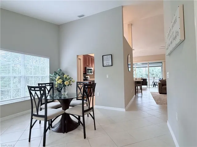 6345 Lexington Court 201, Naples, Florida 34110