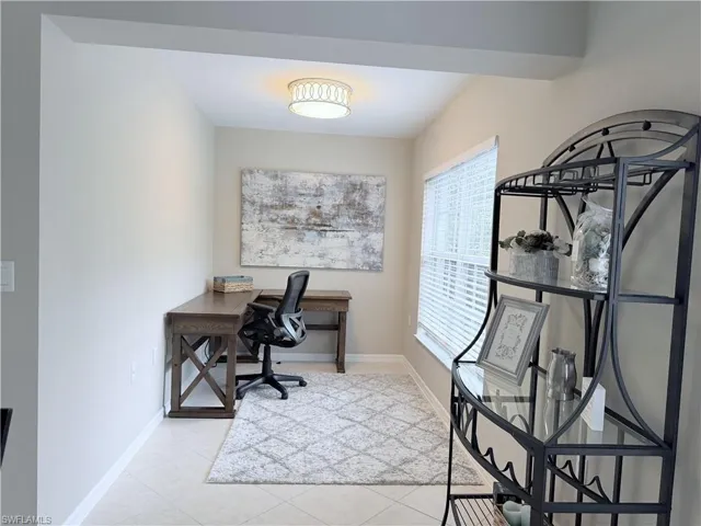 6345 Lexington Court 201, Naples, Florida 34110