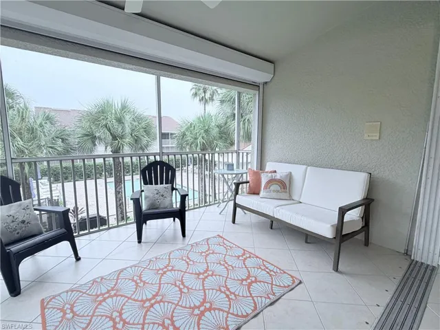 6345 Lexington Court 201, Naples, Florida 34110