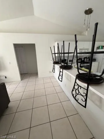 UNIT C DINING AREA