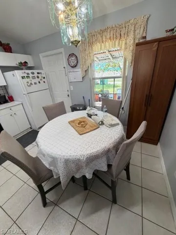 UNIT A DINING AREA