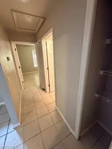 UNIT B HALLWAY