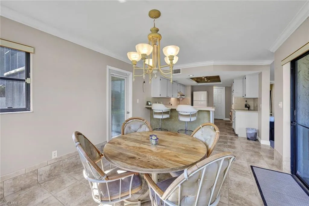 881 Panama CT, Marco Island, FL 34145,225002710