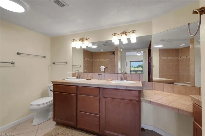 1400 Blue Point Ave 208, Naples, Florida 34102