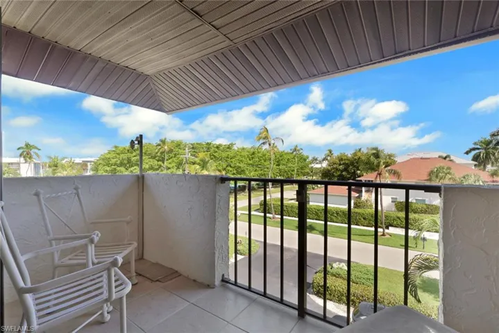 1400 Blue Point Ave 208, Naples, Florida 34102