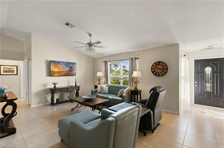 704  Meyer  DR, Naples, FL 34120