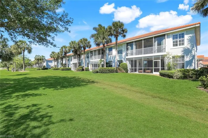 2140  Arielle  DR, Naples, FL 34109