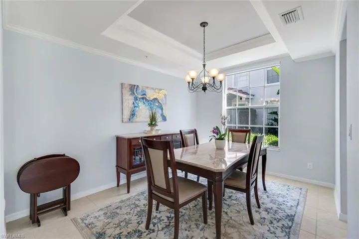 2140  Arielle  DR, Naples, FL 34109
