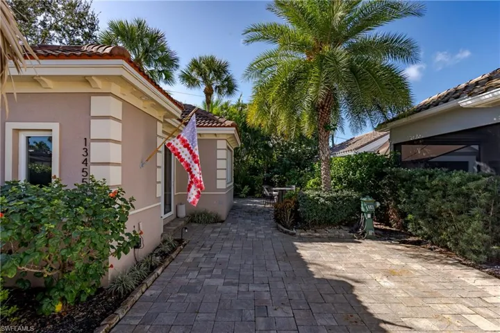 13455 Snook Cir, Naples, Florida 34114