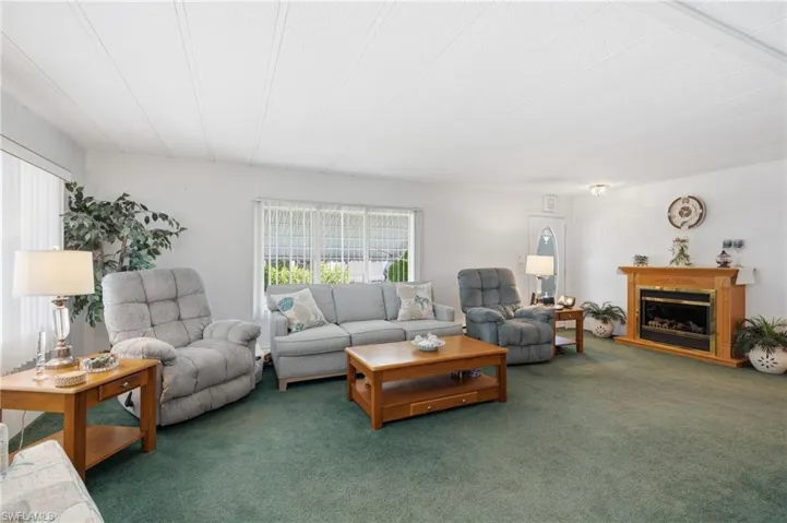 227 Santa Fe Trl, North Fort Myers, Florida 33917