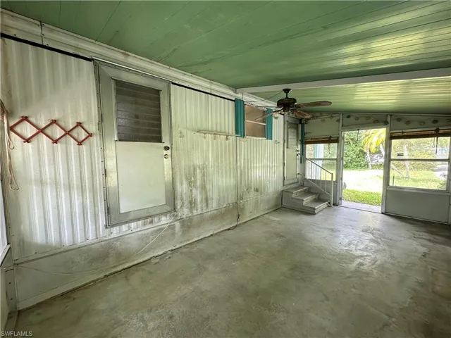 8395  Sevigny  DR, North Fort Myers, FL 33917