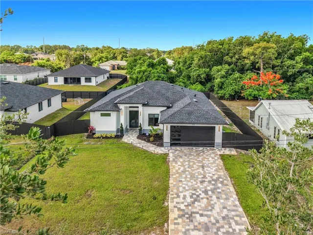 2905 4th St W, Lehigh Acres, Florida 33971