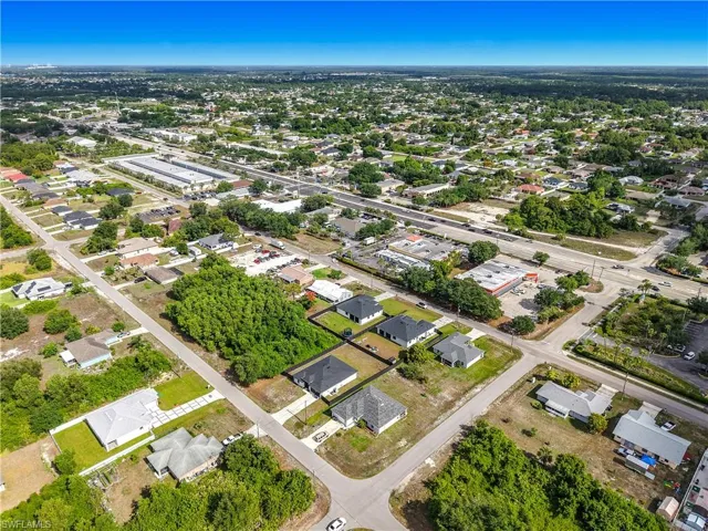 2905 4th St W, Lehigh Acres, Florida 33971
