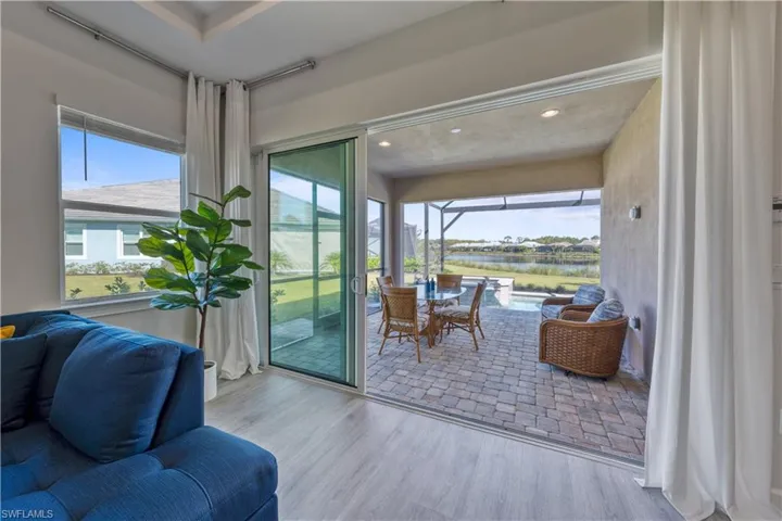6421 Carnival Rd, Naples, Florida 34113