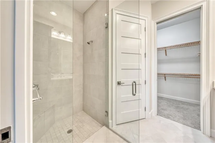 6421 Carnival Rd, Naples, Florida 34113