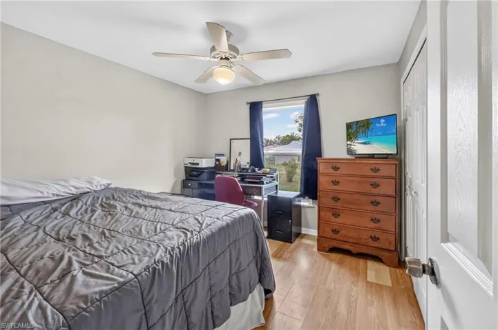 2205 Ne 1st Pl, Cape Coral, Florida 33909