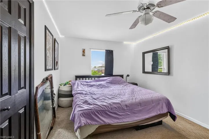 2205 Ne 1st Pl, Cape Coral, Florida 33909