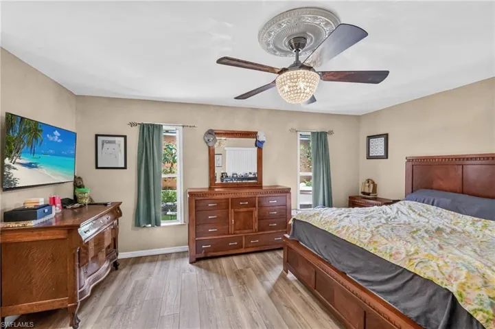 2205 Ne 1st Pl, Cape Coral, Florida 33909