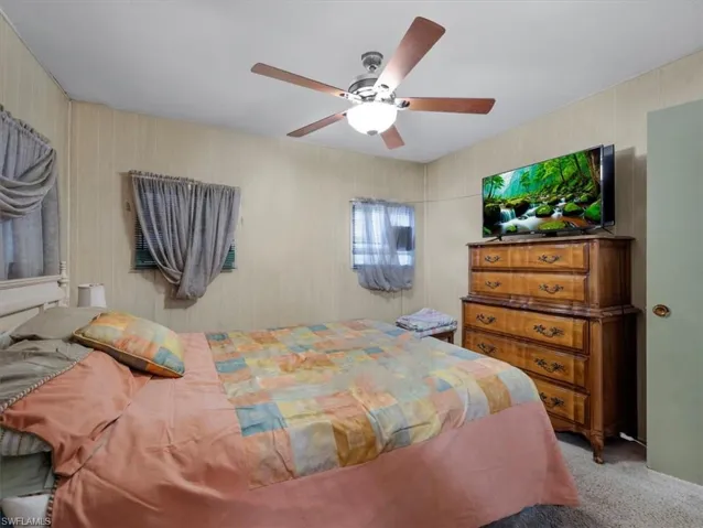 265 Fireball Ln, North Fort Myers, Florida 33917