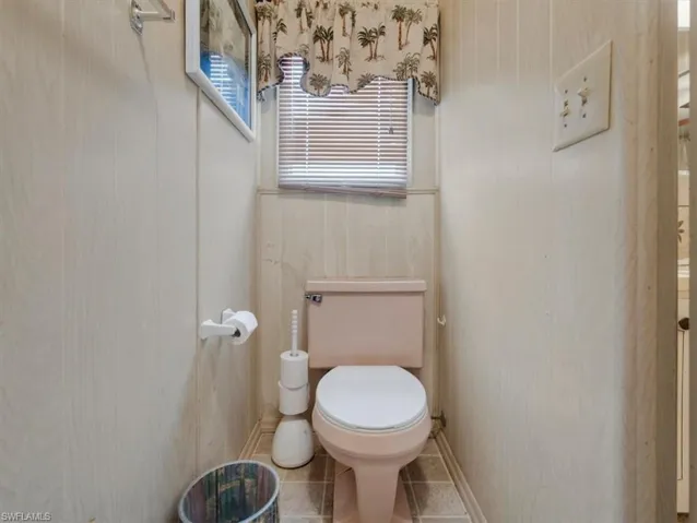 265 Fireball Ln, North Fort Myers, Florida 33917