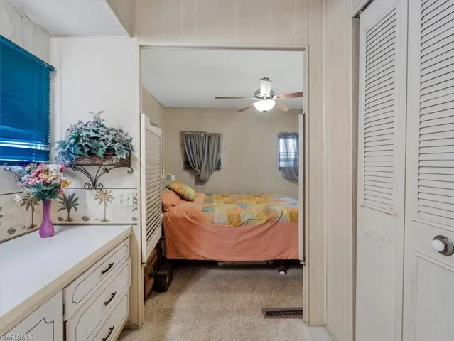 265 Fireball Ln, North Fort Myers, Florida 33917