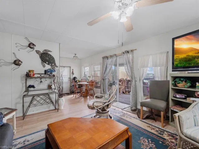 265 Fireball Ln, North Fort Myers, Florida 33917