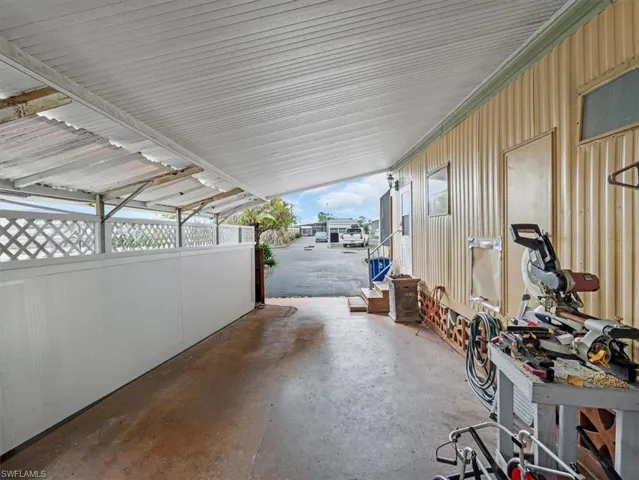 265 Fireball Ln, North Fort Myers, Florida 33917