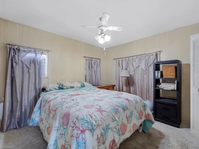 265 Fireball Ln, North Fort Myers, Florida 33917