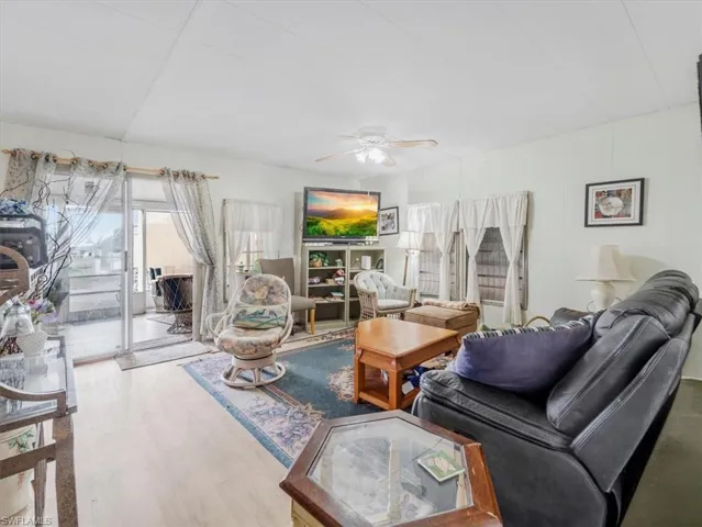 265 Fireball Ln, North Fort Myers, Florida 33917