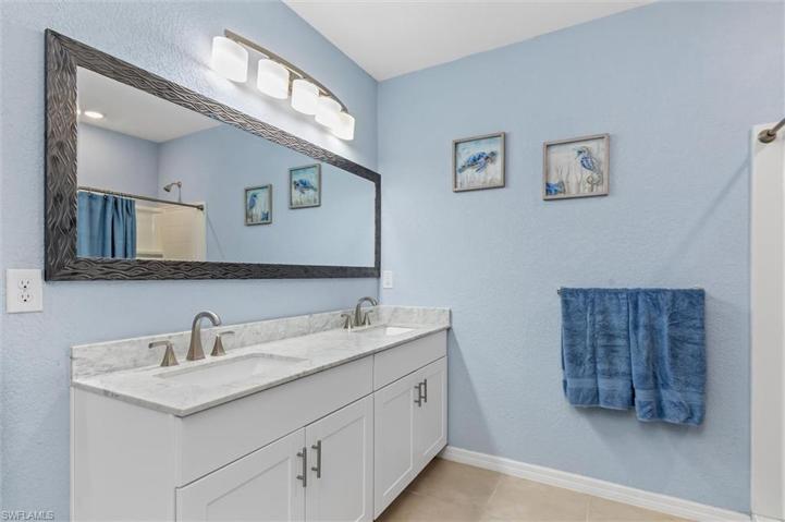 Dual sinks