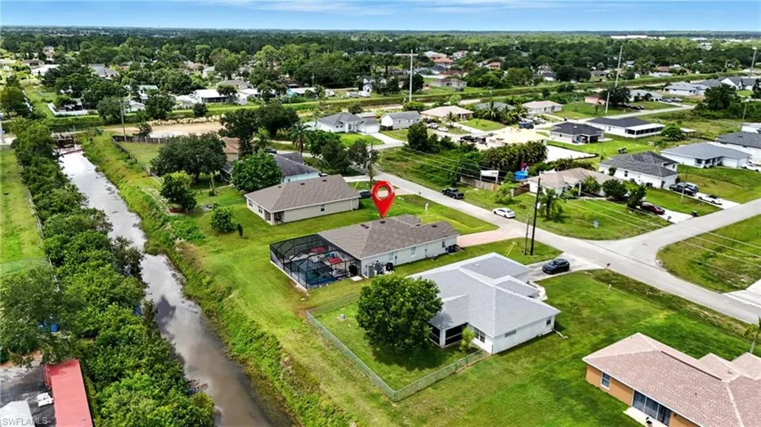 806  Champion  AVE, Lehigh Acres, FL 33971