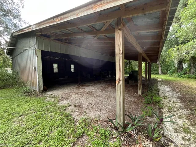 351 E Hickpochee Ave, Labelle, Florida 33935