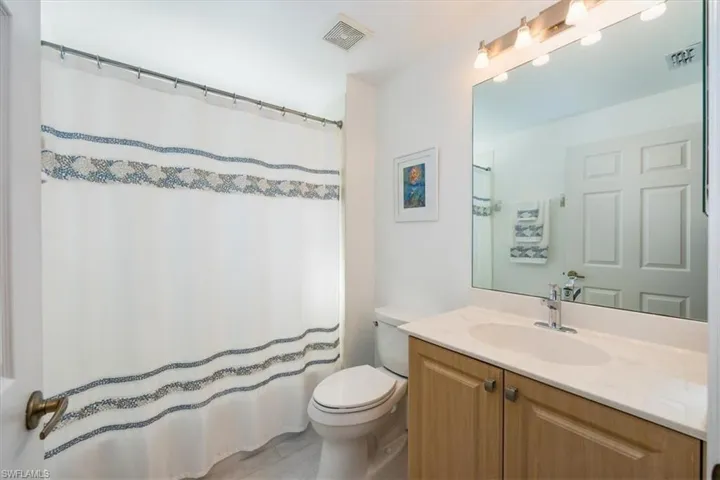 6168  Mandalay  CIR, Naples, FL 34112