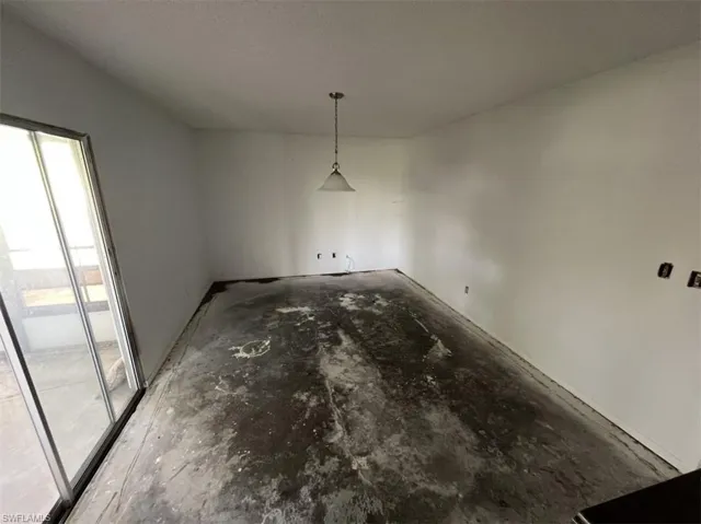 15736  Coral Vine  LN, Fort Myers, FL 33905