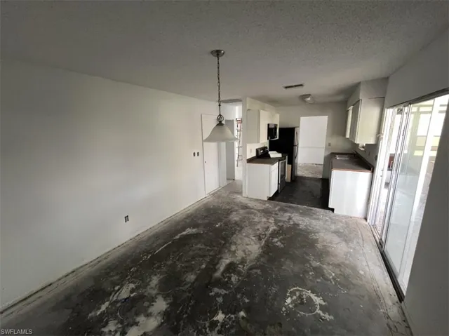 15736  Coral Vine  LN, Fort Myers, FL 33905